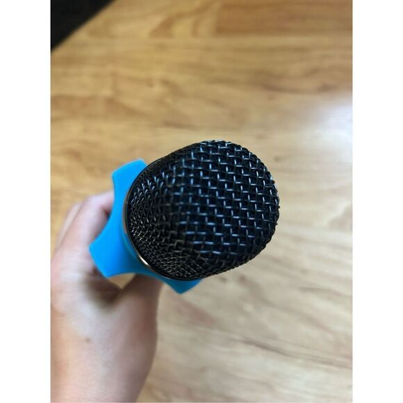 2-Channel UHF Wireless Microphone Handheld Mic System - no antenna just mic - Picture 3 of 4